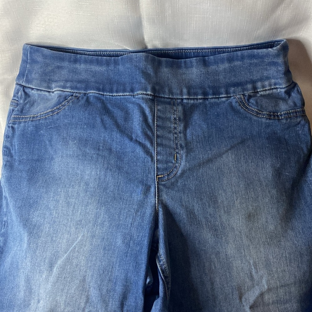 Perfect Stretch by Chico’s Denim Capri Jeans Sz 1 - Picture 2 of 5